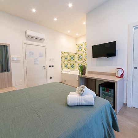 Residenza San Lorenzo Naples Luaran gambar