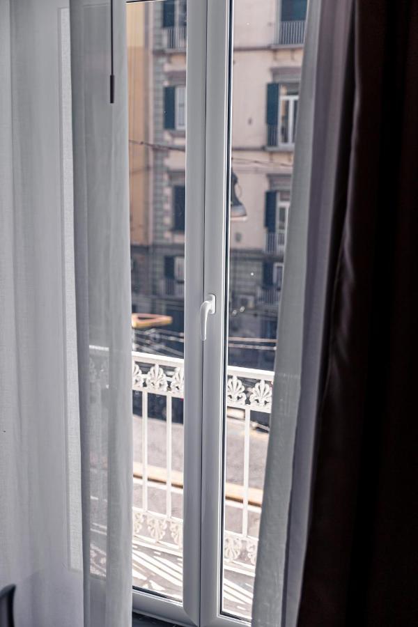 Residenza San Lorenzo Naples Luaran gambar