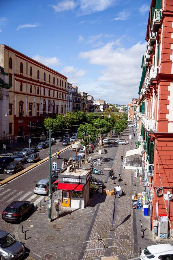 Residenza San Lorenzo Naples Luaran gambar