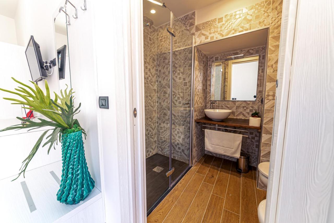 Residenza San Lorenzo Naples Luaran gambar