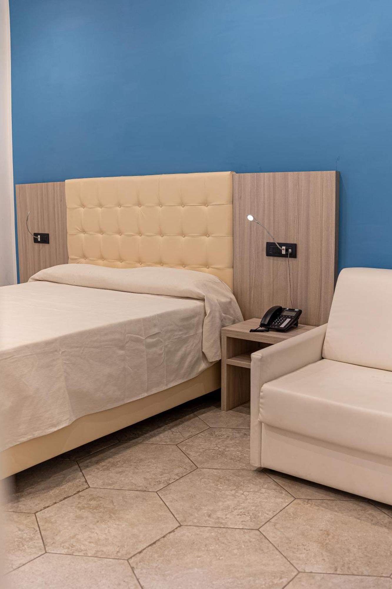 Residenza San Lorenzo Naples Luaran gambar