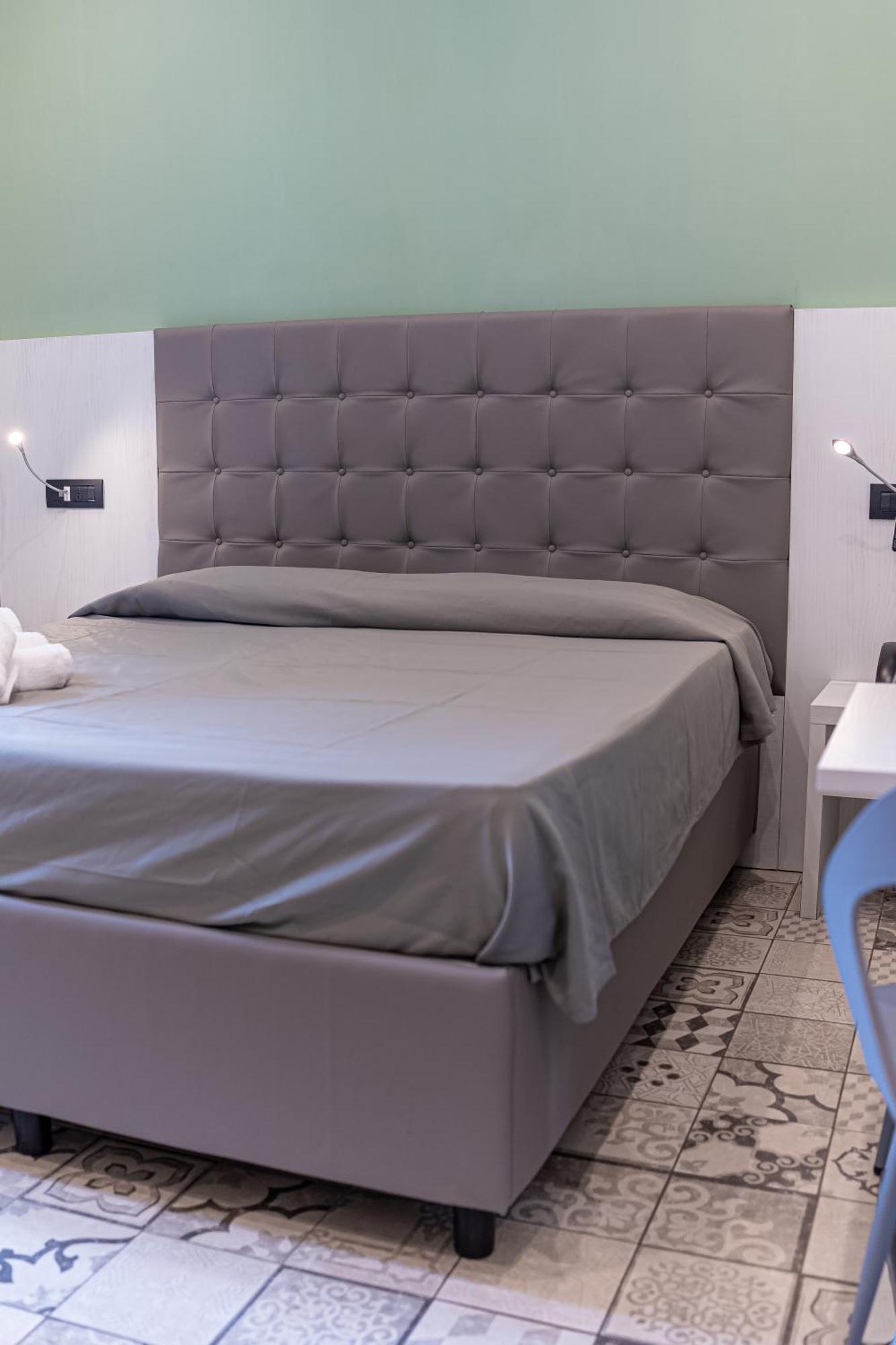 Residenza San Lorenzo Naples Luaran gambar